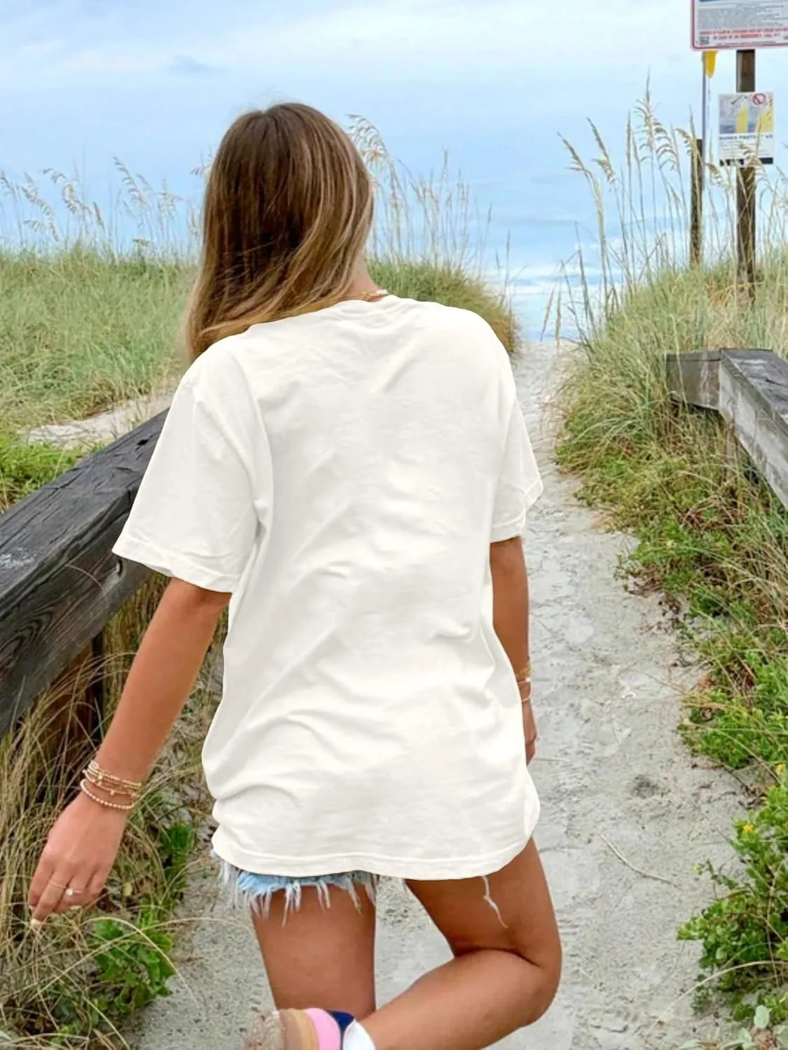 BAIGRAM Women Oversized Floral Graphic Tee Shirt Top Y2K Aesthetic Cotton Short Sleeve Summer Beach Coastal Tshirt Going Out