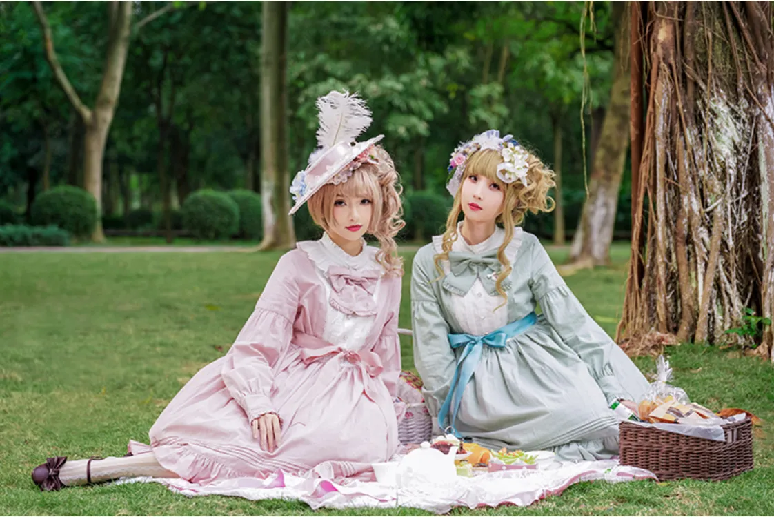 Chess Story~Vintage Lolita Long Sleeve OP Dress