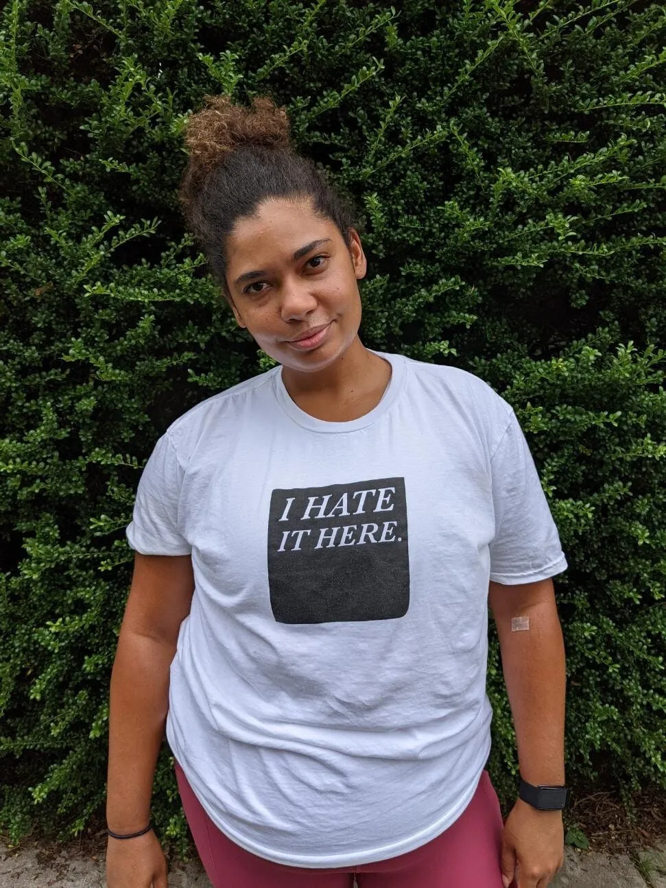 I Hate It Here - Original Minimalist Screenprinted T-Shirt