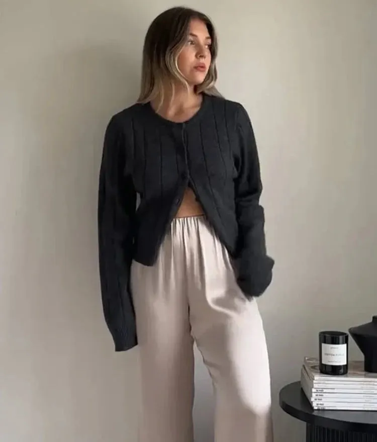 Lily - Cosy light cardigan