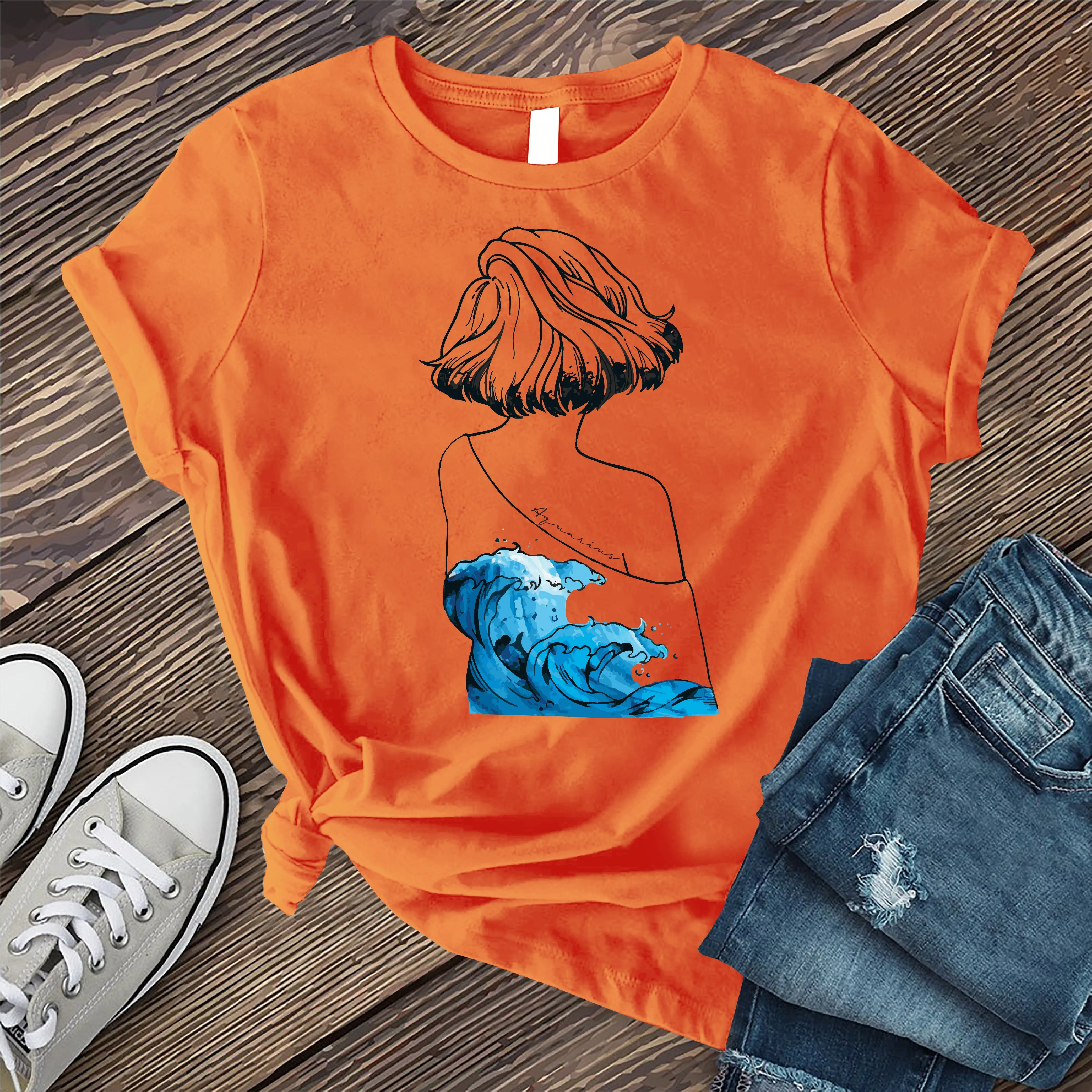 Minimalist Aquarius T-shirt
